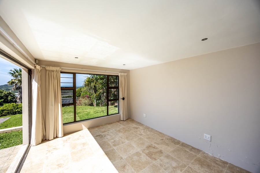 4 Bedroom Property for Sale in Beacon Bay Eastern Cape